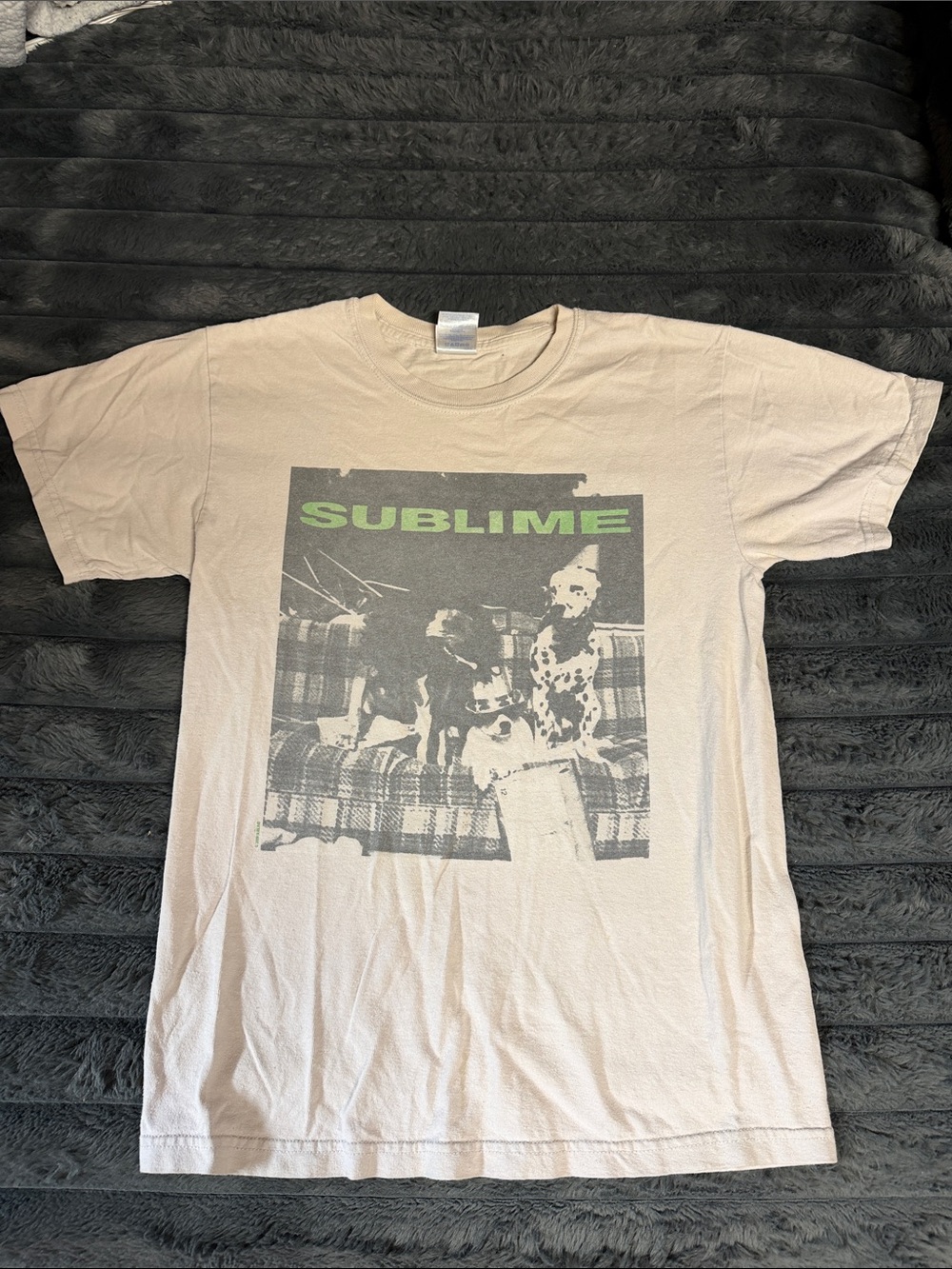 Gildan Beige T-Shirt with Green Sublime Logo & Gray Graphic